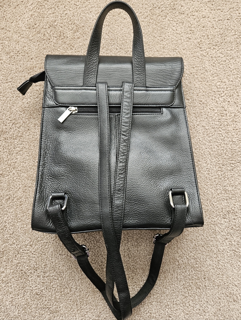 Black Leather Purse / Backpack - Picture 4 of 9